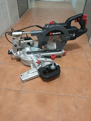 Ingletadora Wurth casi nueva con luz integrada