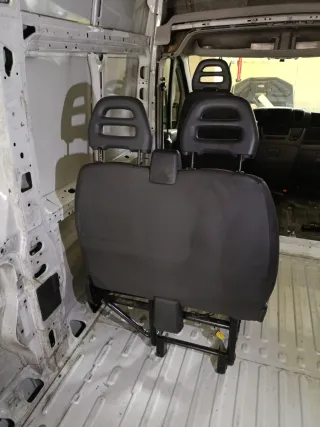 Asiento Doble Furgoneta Negro
