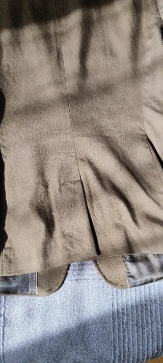 Traje de chaqueta y pantalón mujer caqui