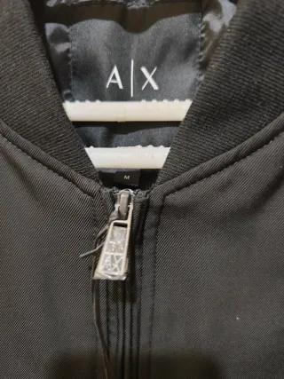 Chaqueta A|X Armani Exchange Negra Nueva