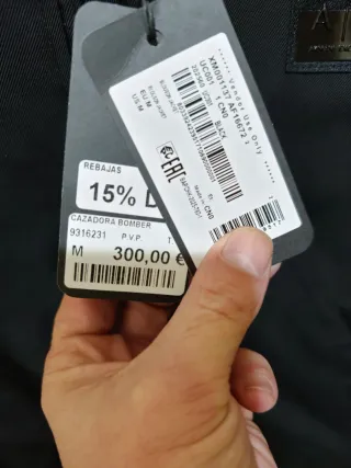 Chaqueta A|X Armani Exchange Negra Nueva