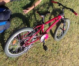 Bicicleta infantil 6-8 años marca BTWIn