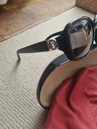 Occhiali da sole Loewe donna neri e argento