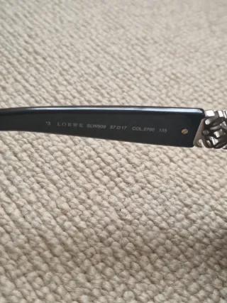 Occhiali da sole Loewe donna neri e argento