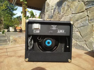 Amplificador Fender Eighty Five