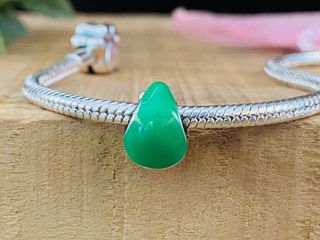 Charm Aguacate Femenino Lazo - Plata