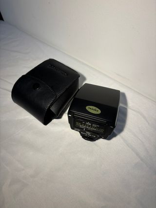 Flash Olympus T20 - Per riparazione o ricambi