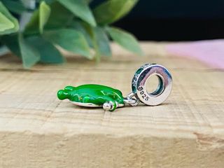 Charm Aguacate con Pesas - Plata