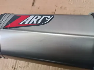 MV Agusta F3 ZARD Penta Titanio Línea Escape