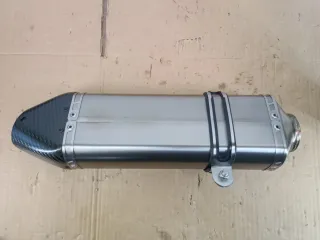 MV Agusta F3 ZARD Penta Titanio Línea Escape