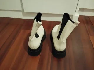 Botines Stradivarius Talla 38