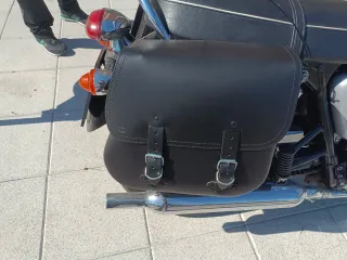 Triumph Bonneville T100