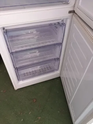 Nevera Beko Blanca