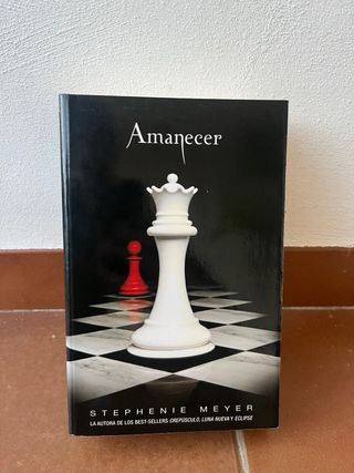 Crepúsculo, luna nueva, eclipse y amanecer