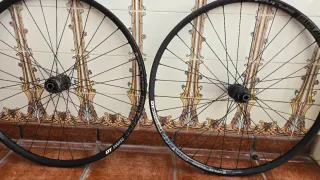 Par Rodas enduro DT Swiss M1700 27.5