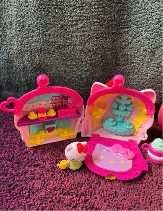 Set Hello Kitty Maletín y Figuras