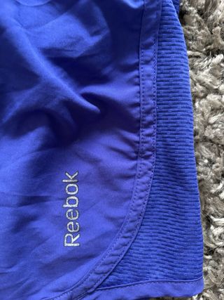 Shorts de ejercicio Reebok azul