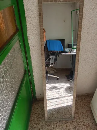 Espejo de madera y cristal