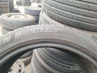 235 45 R20 100V Michelin - 1 neumático +60%