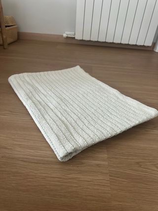 Alfombra IKEA STARREKLINTE verde suave