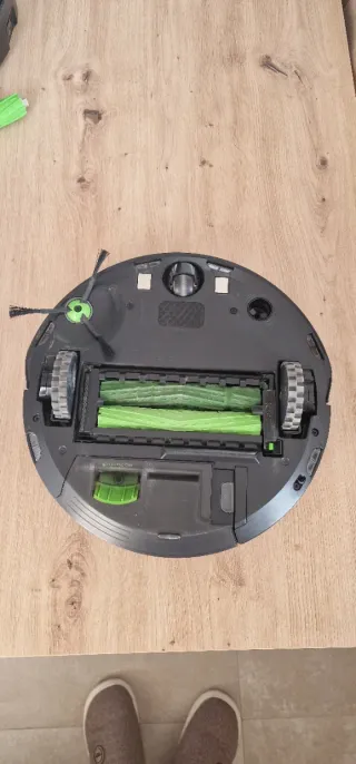 Robot Aspirador Roomba j7+