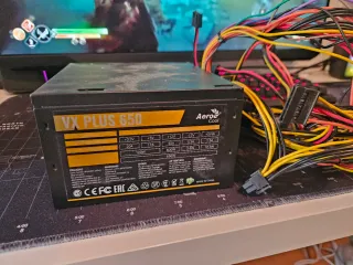 Fuente de Alimentación Aero Cool VX PLUS 650W