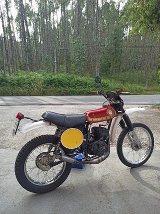 Montesa Enduro 75/125 Roja