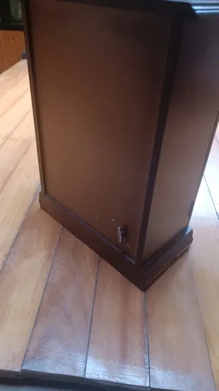 Joyero de madera con flores