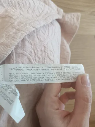 Cojín rosa Zara Home