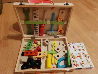 Maletín de herramientas de madera para niños