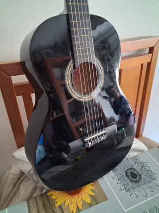Guitarra Española Negra Seminueva