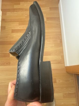 Zapatos de piel marca  Lorens en negros hombre