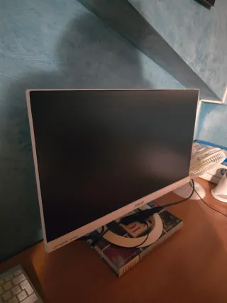 Monitor Asus 23 Full HD IPS