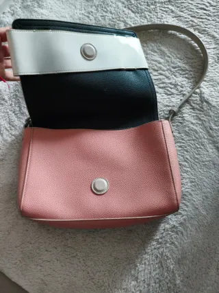 Bolso Armario Negro y Rosa