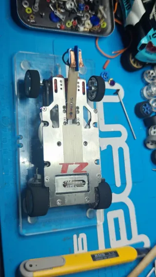 Coche Slot Volkswagen Polo WRC 1:24