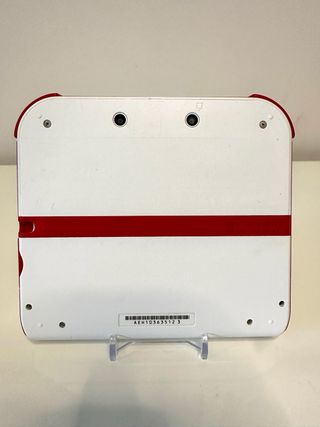 Nintendo 2DS Bianca e Rossa (Lettura)