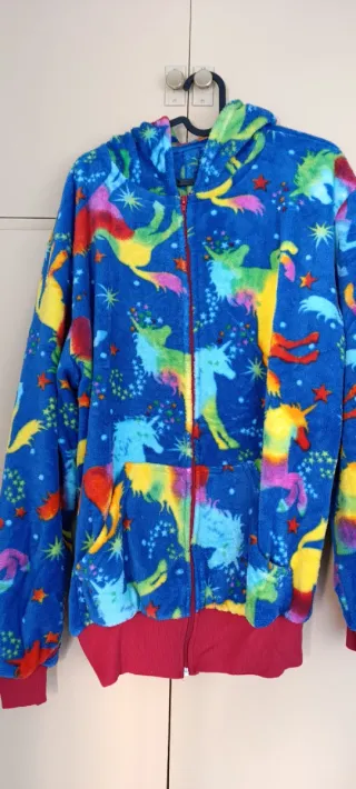 Sudadera. NO ES DE TIENDA. ORIGINAL