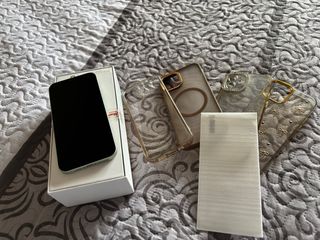 iPhone 12 Turchese 128GB + Custodie
