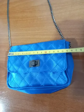 Bolsos pequeños tipo bandolera