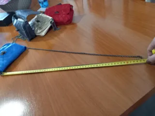 Bolsos pequeños tipo bandolera