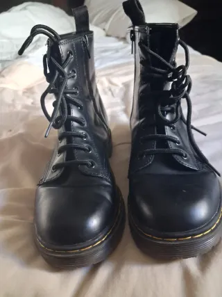 Botas Dr. Martens cordones y cremallera