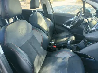 Peugeot 2008 Crossway