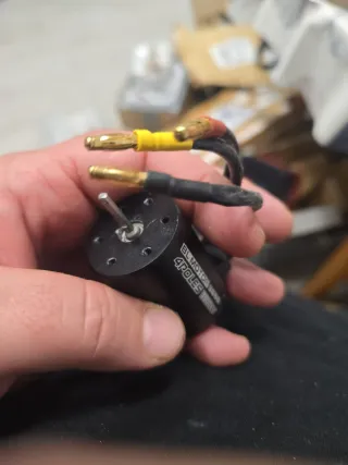 Motor BL 3650 4 Polos 3900KV