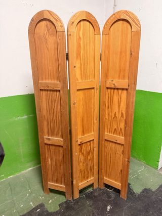 Separador de madera antiguo