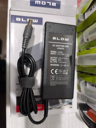 Cargador Lenovo 20V 4.5A 90W Punta 7.9x5.5mm