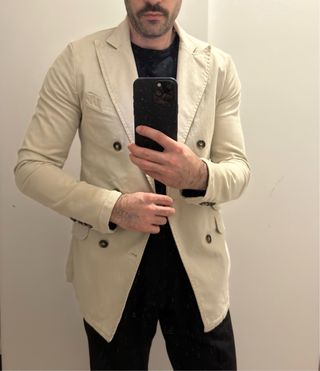 Blazer cruzada crema punta lanza. Talla S / 46.