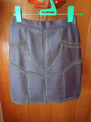 Minifalda cuero marrón T38/40