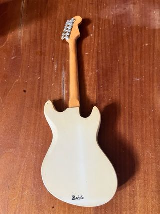 Mini Guitarra Eléctrica Réplica ACDC