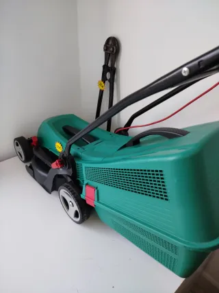 Cortacésped eléctrico Bosch Arm 37