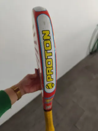 Palas de pádel Runfit y Rebel Jr.